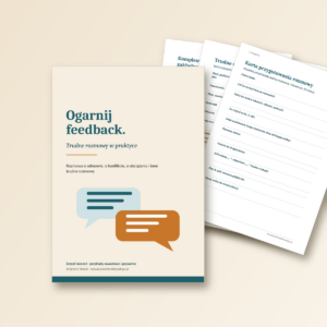 Zeszyt Ogarnij feedback. Trudne rozmowy w praktyce: okładka i przykładowe strony